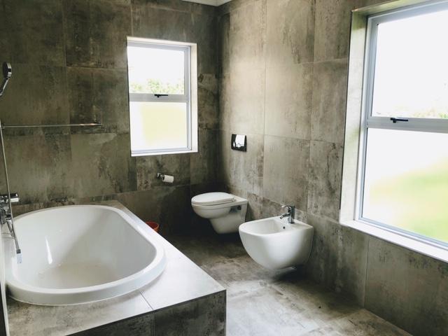 To Let 5 Bedroom Property for Rent in Hout Bay Western Cape